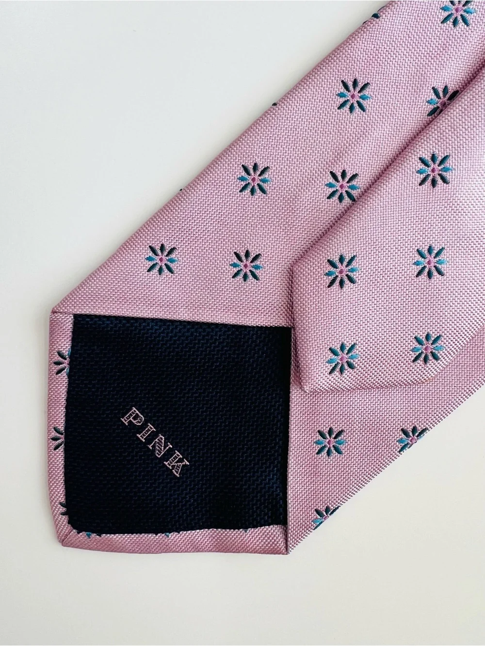 Vintage THOMAS PINK Pink Woven Floral 100% Silk Mens Luxury Tie
